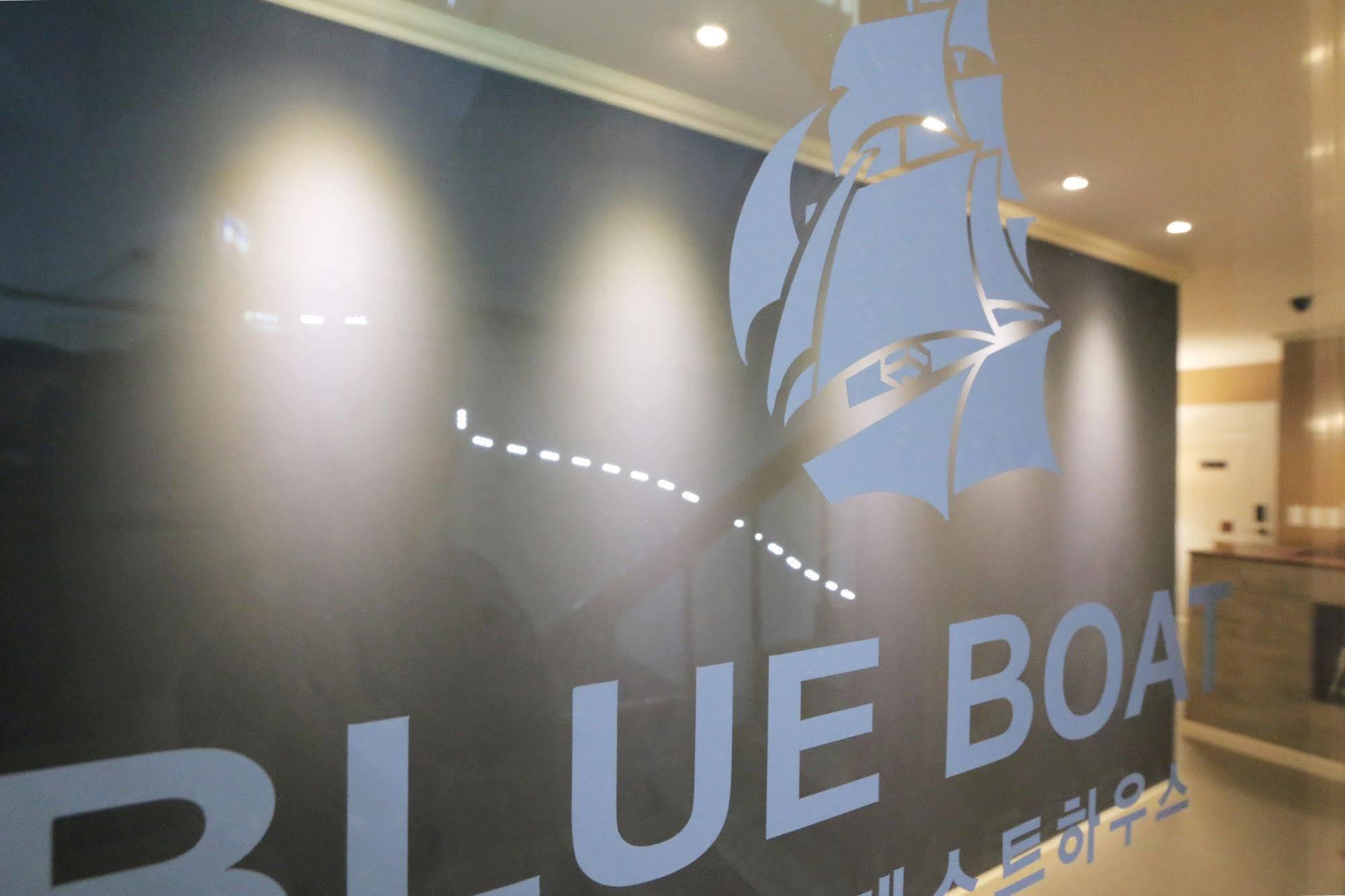 Blueboat Hostel Gyeongju Exterior photo